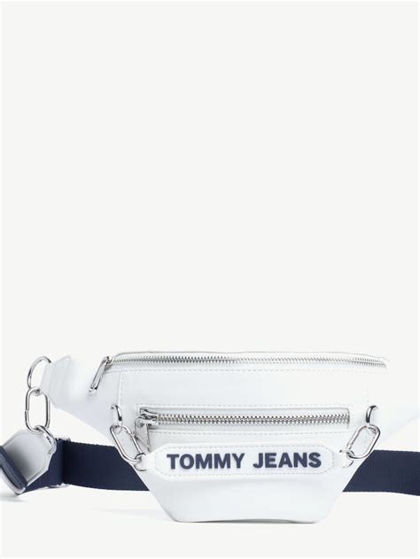 white tommy jeans bumbag